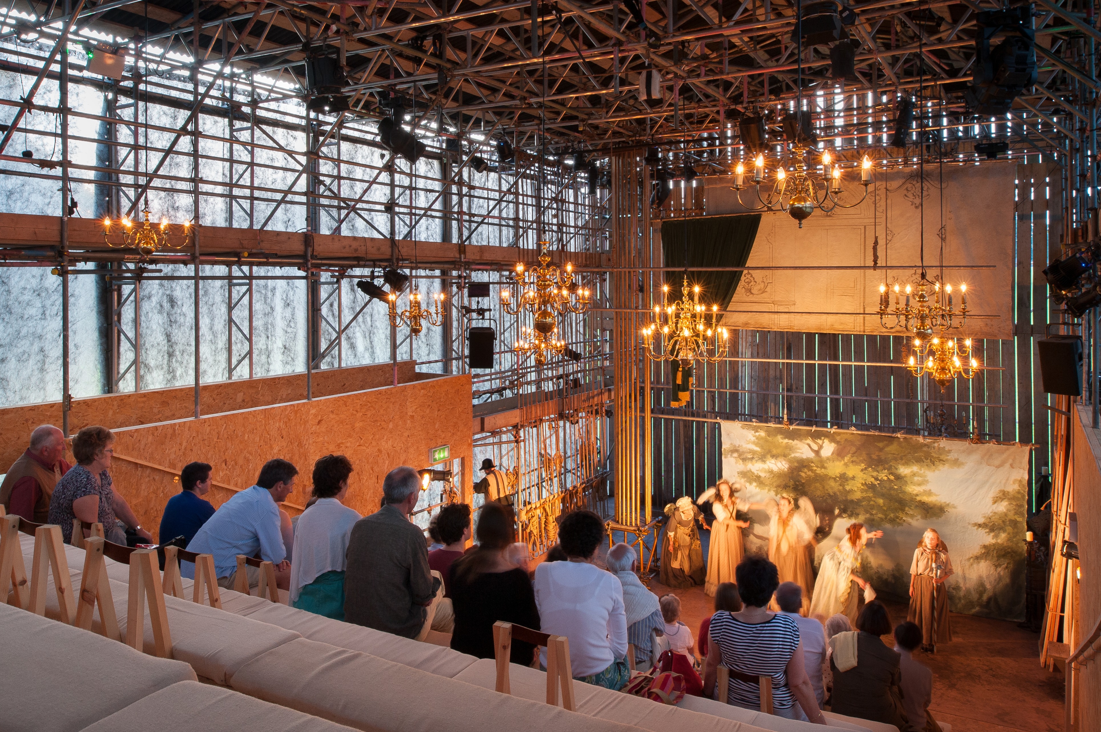 Imagination takes flight: Inside Hermès's LA theatre production