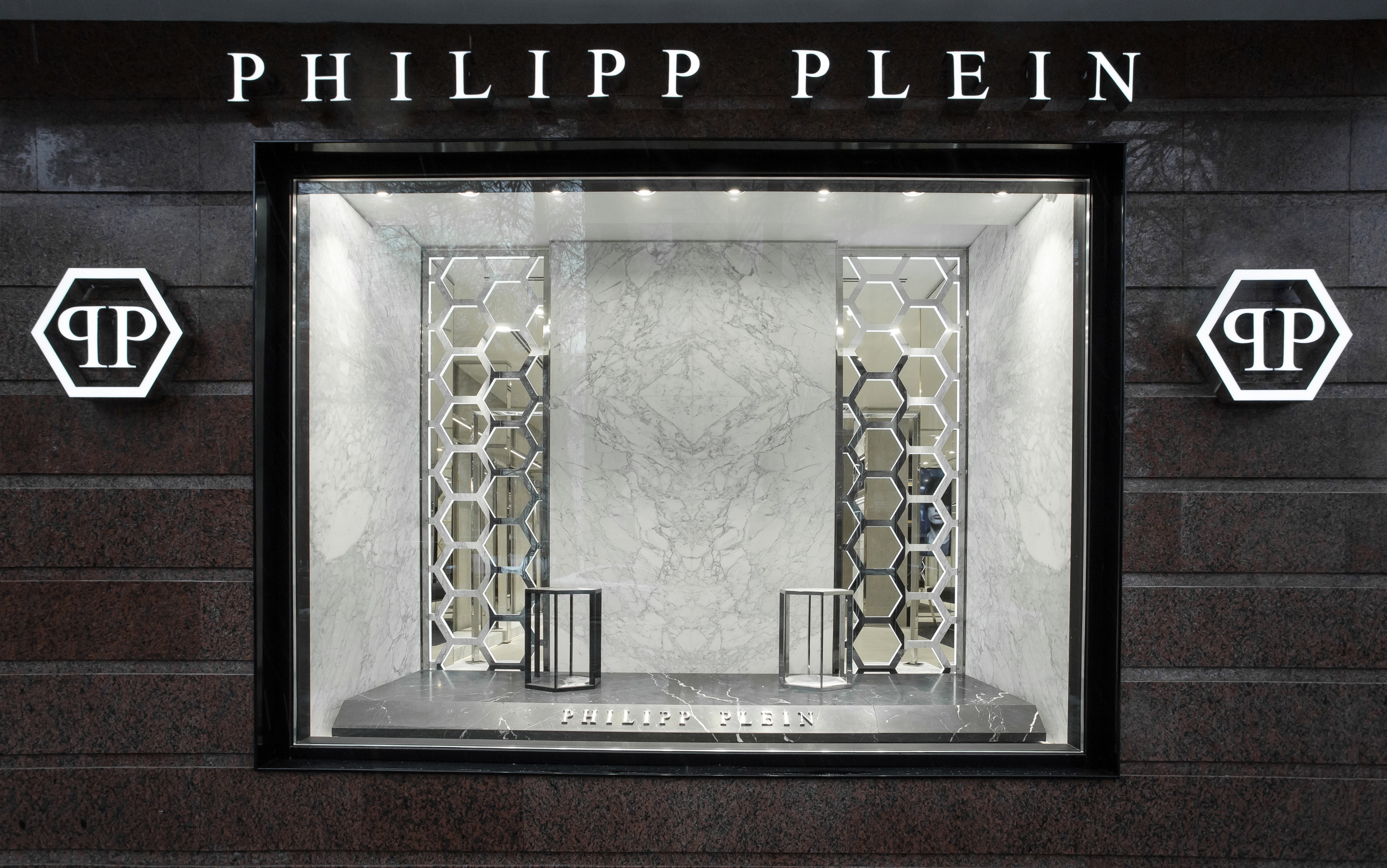 dubai mall philipp plein