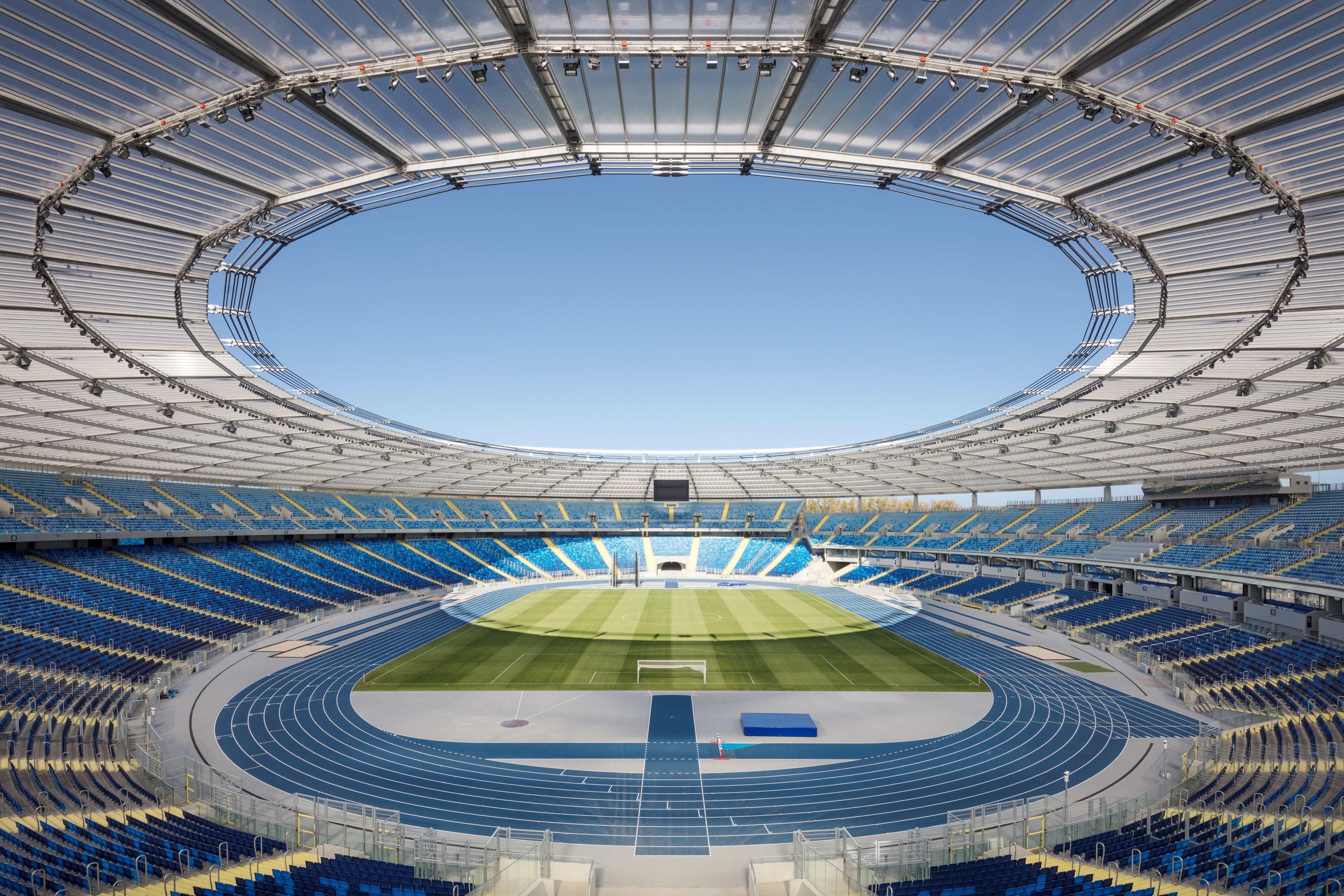 Стадионы казахстана. Стадион. Спорт стадион. Стадион (спорт. Сооружение). Стадионы Европы.