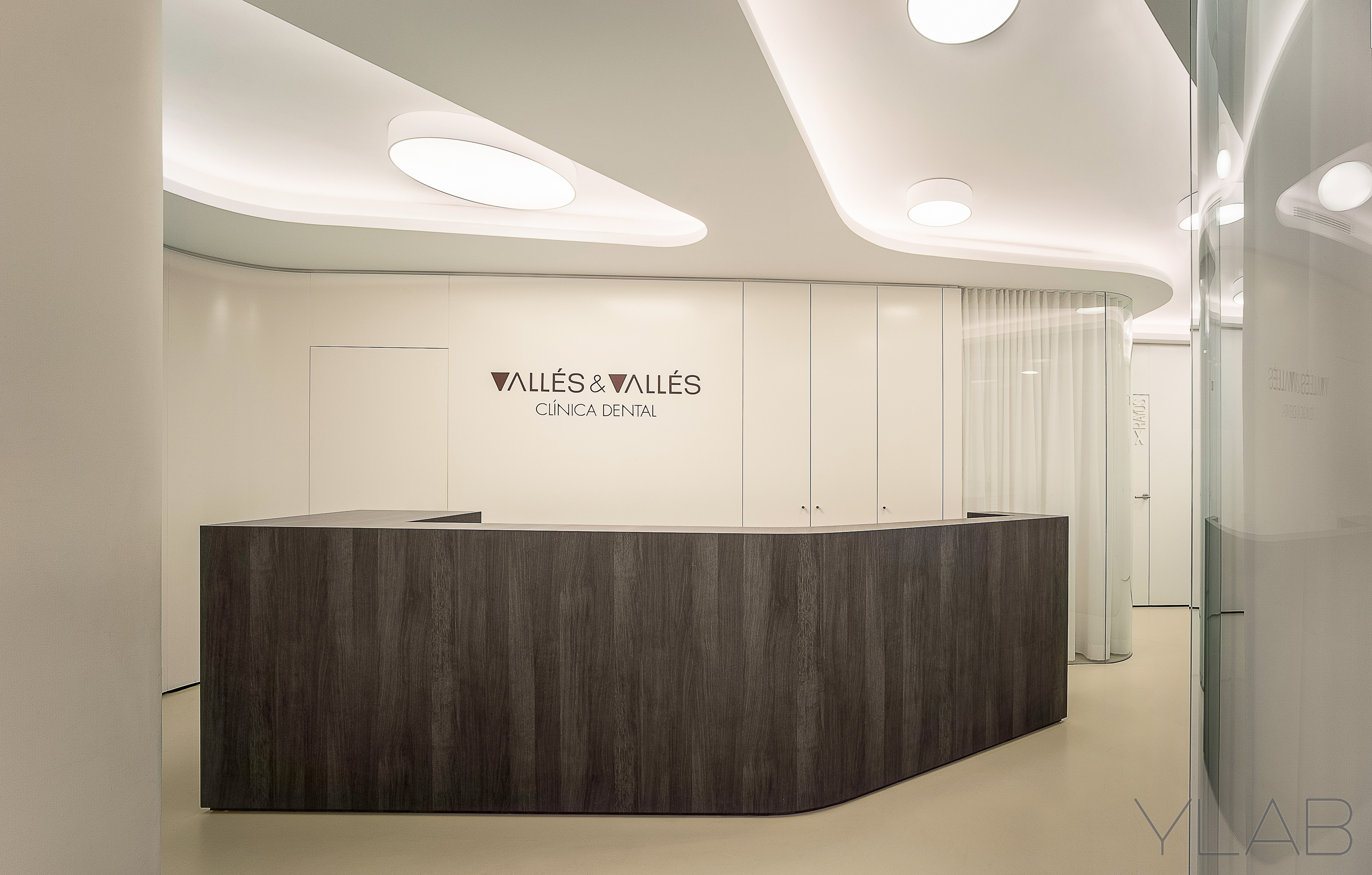Dental office “Vallés & Vallés” | YLAB Arquitectos
