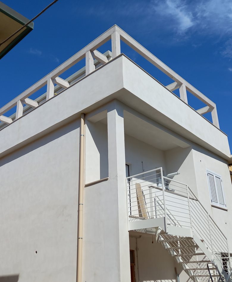 CASA UNIFAMILIARE A PORTO SAN GIORGIO