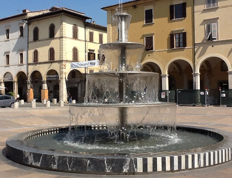 Fontana per piazza pubblica