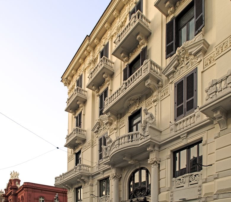 Restauro dell'eclettico "Palazzo Arturo Atti" a Bari