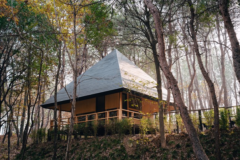Wiki World-[Wild Home #96#] - The Pyramid Cabin, Fragrant Lake