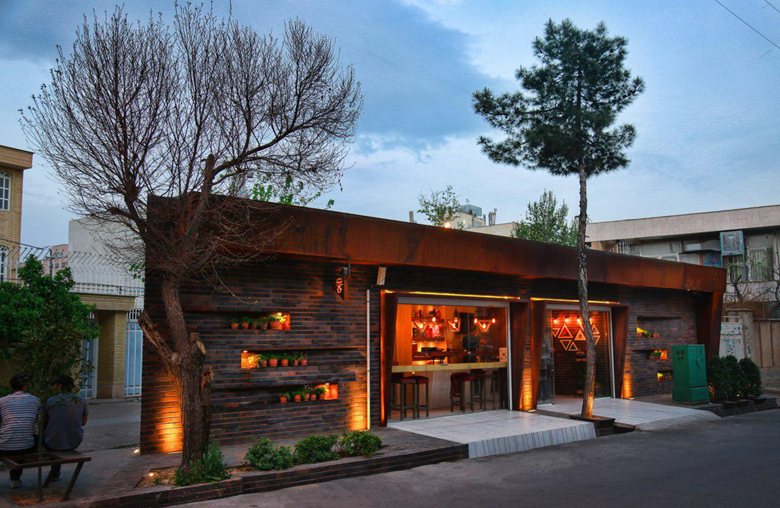 TRIANGLE CAFE Ashari Architects