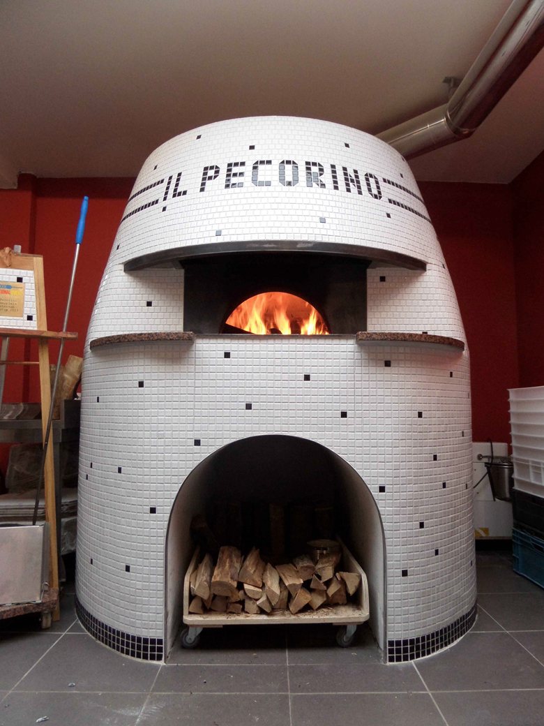 Oven for Pizzeria & Deli Il Pecorino
