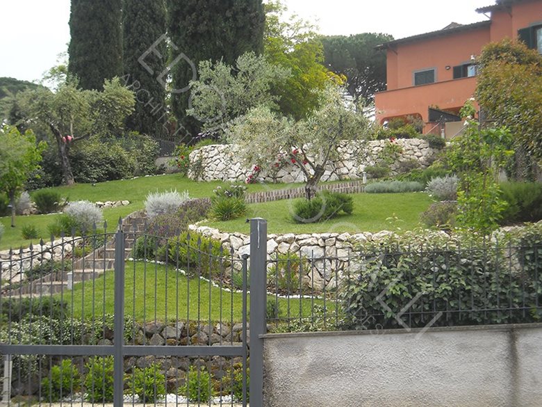 Giardino a Frascati (Roma)