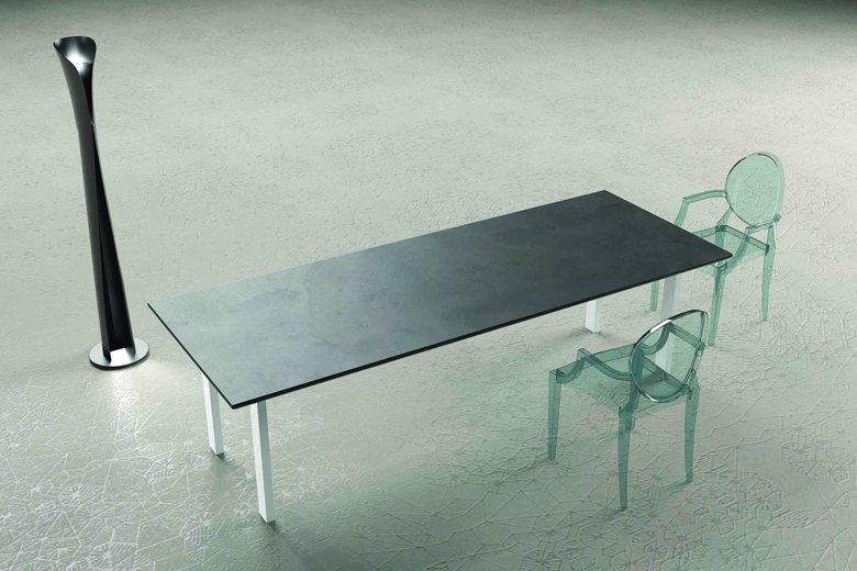 tavolo in cemento