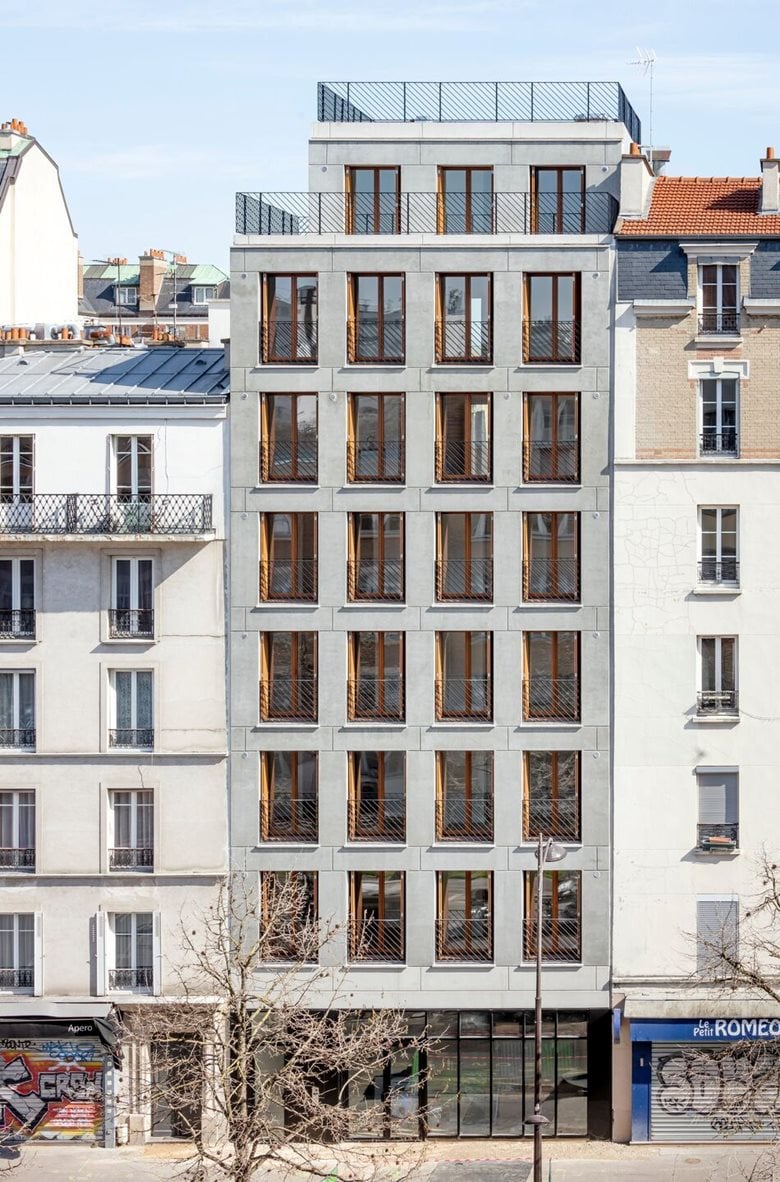 15 social housing units and 1 store in Paris 12th arrondissement