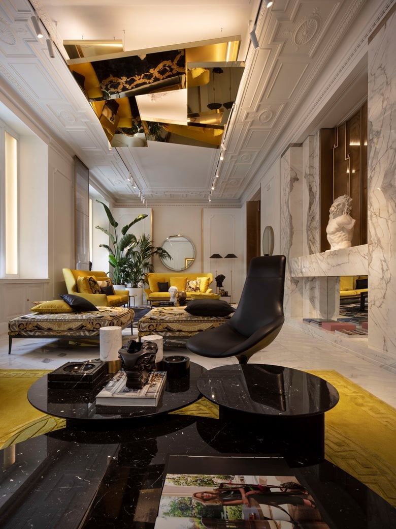 Il primo Flagship milanese Versace Home in un palazzo storico di via Durini