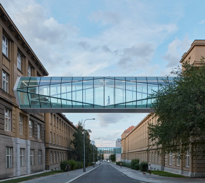 Connecting Footbridges UCT Prague
