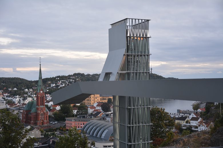 The Arendal glass lift