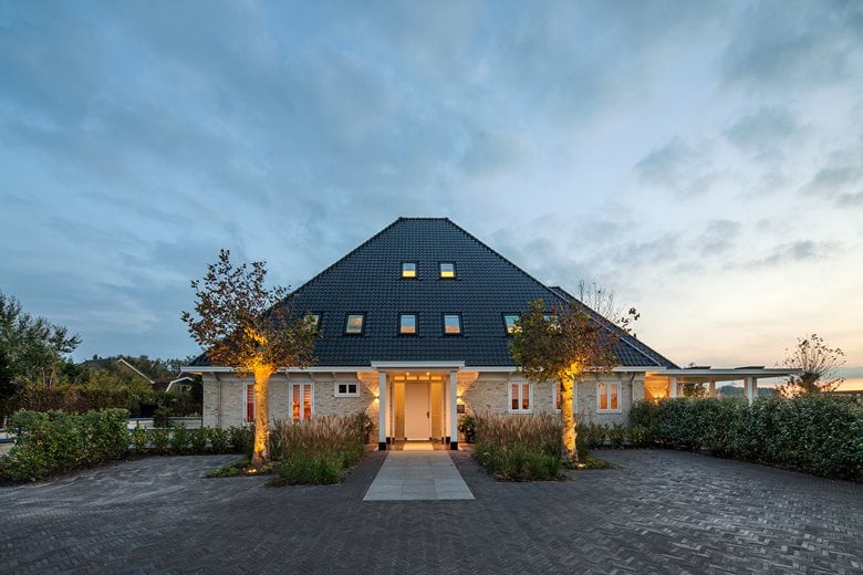 Villa, typically Dutch farmhouse, Stolpboerderij, North-Holland, The Netherlands