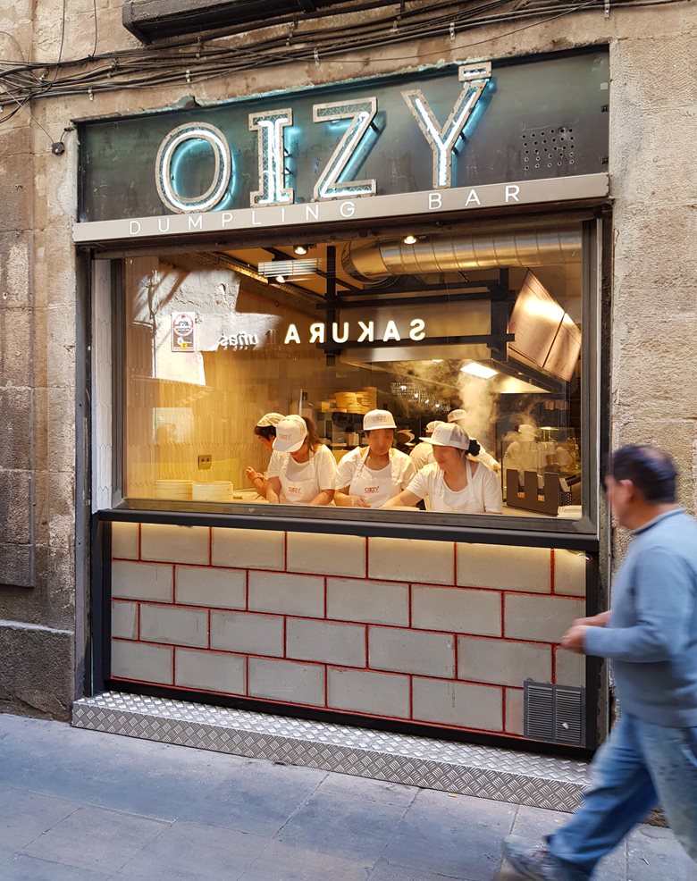 OIZÝ - Dumpling Bar - Barcelona