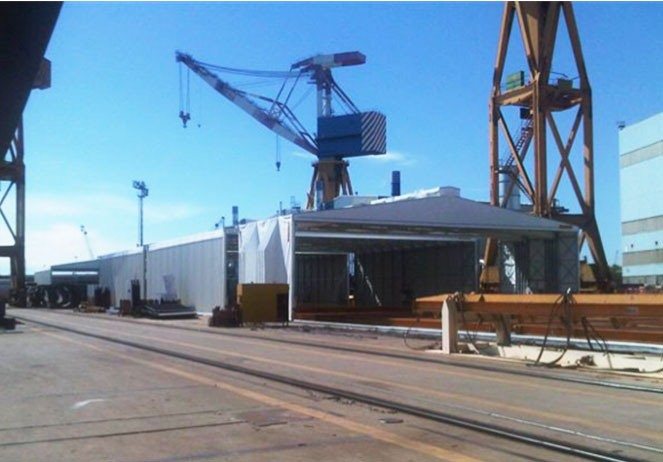 1.800 mq. di capannoni mobili kopron per coprire il grande progetto navale di un primario Cliente Internazionale