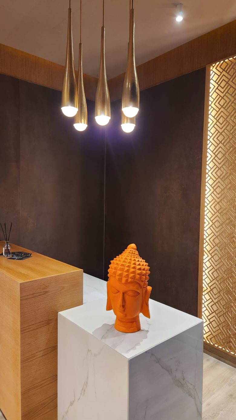 Conception et réalisation de mobilier et luminaires sur mesure pour le SPA INFINITE Marrakech 