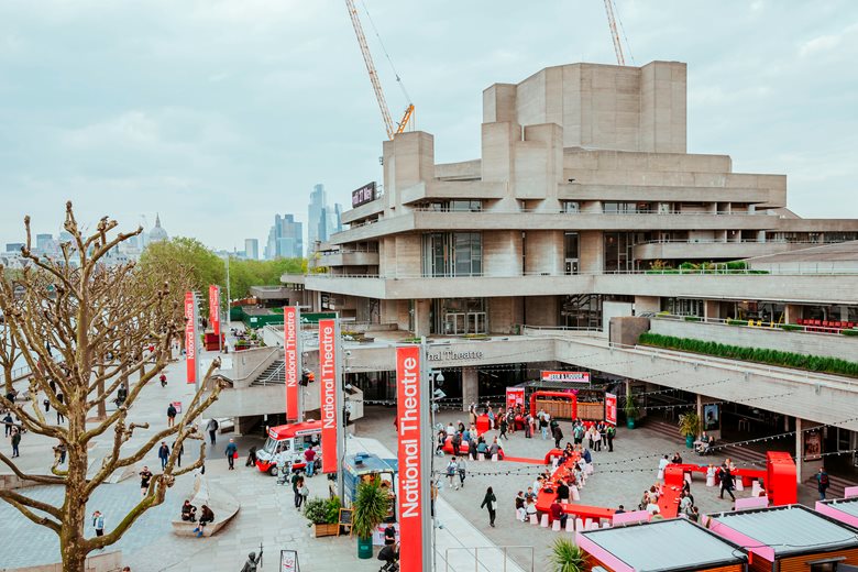 KERB & STIFF+TREVILLION CREATE ‘THE TABLE’ ON LONDON’S SOUTH BANK