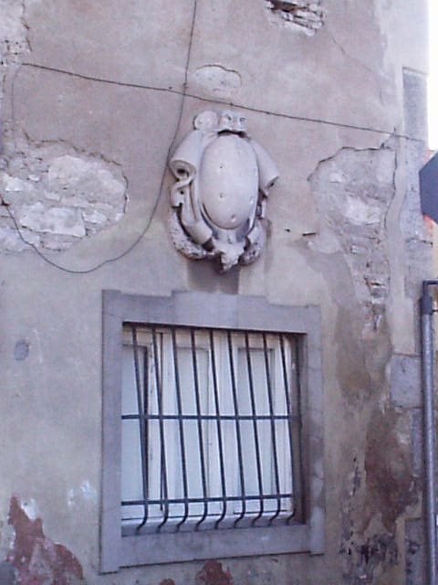 Palazzo Mediceo Via Bovio-Via La Tinta