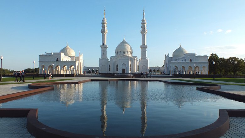 "Белая мечеть"
