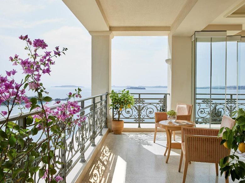 Serenissima Bellini Sea View Bar - Eva Palace Hotel