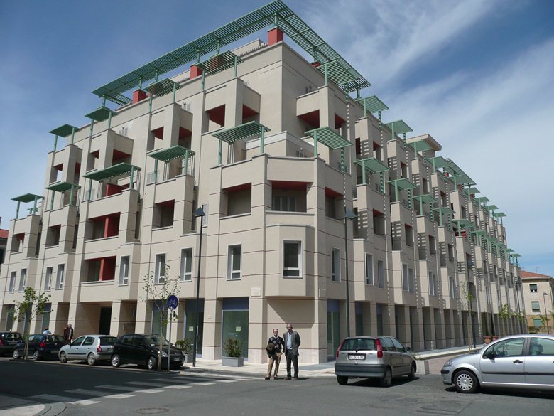 Edificio commerciale,direzionale, residenziale denominato Palazzo Fiorito - Cecina (LI)