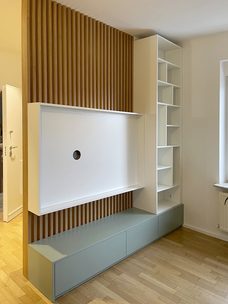 Custom, Made to Measure Furniture for the Hallway