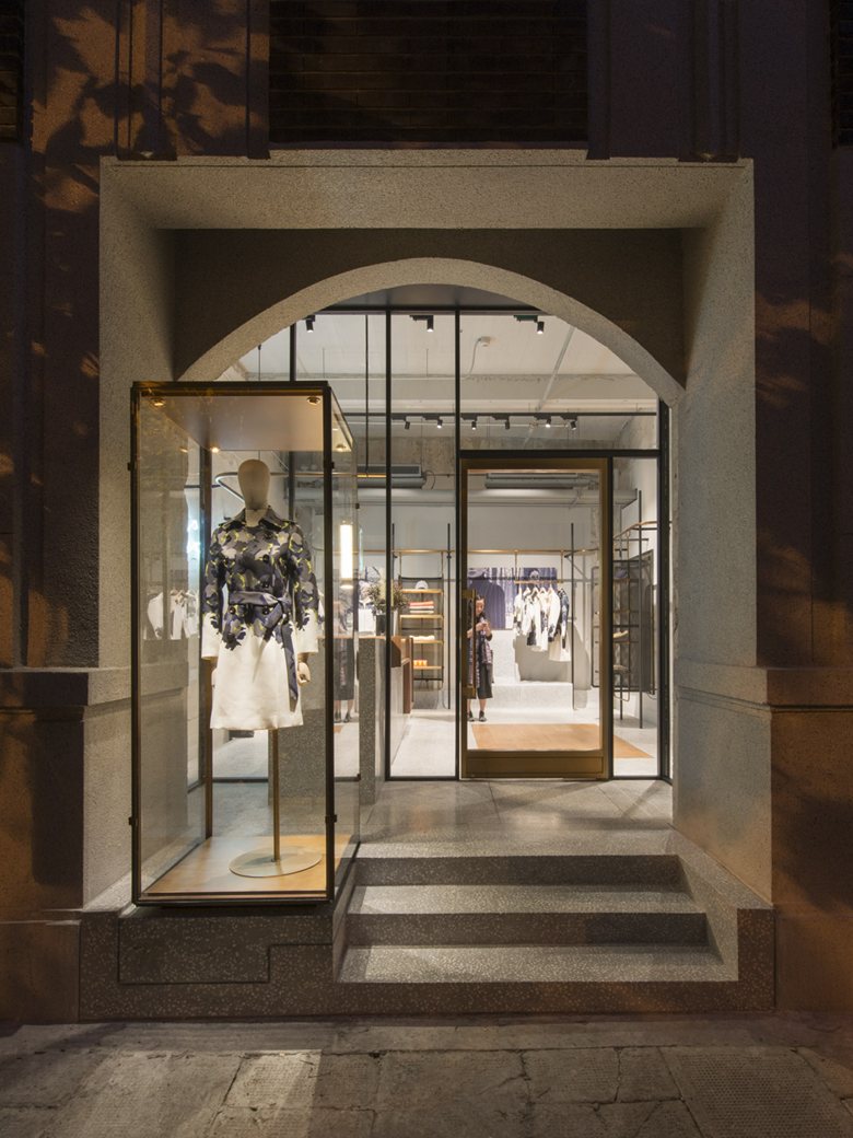 Comme Moi Flagship Store - Picture gallery
