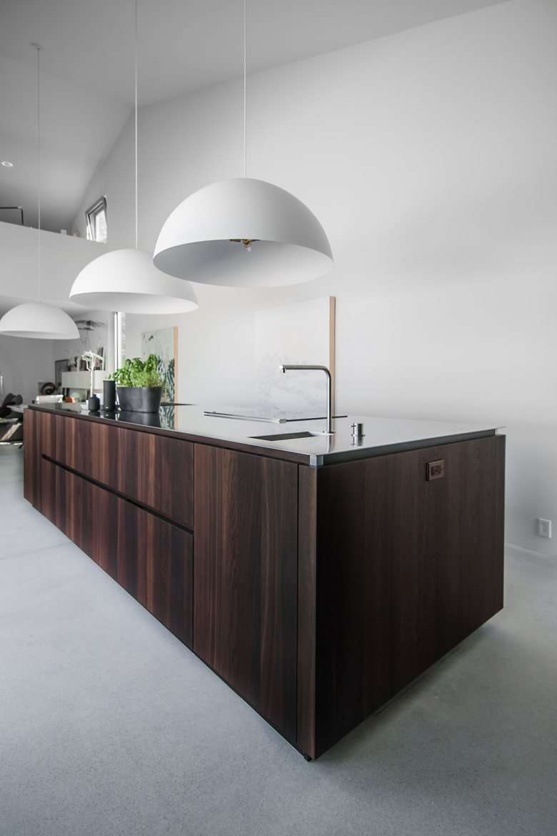 Holy Cross House Picture gallery