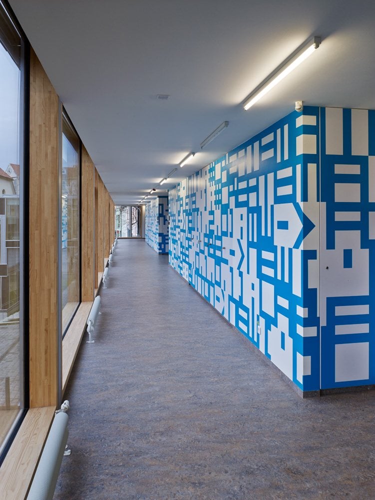 'Hello World!' - Mural paintings in the new Pavilion Q of the Faculty of Information Technology at the BUT