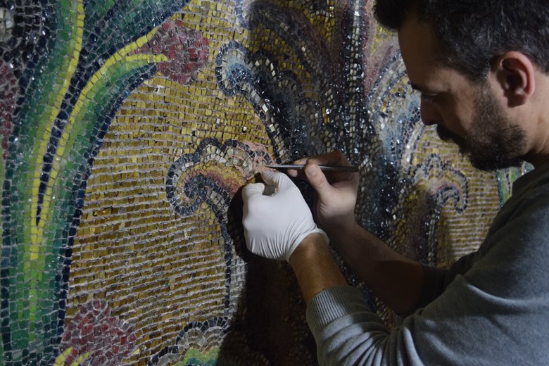 Restoration of Al-Aqsa mosaics