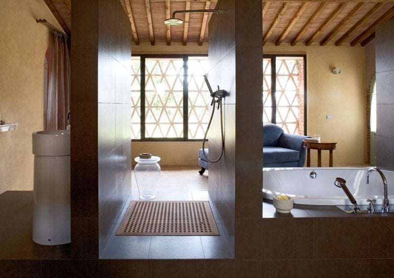 Bath interiors