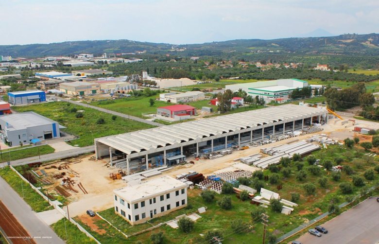 Costruzione di un cappanone industriale, di circa 7000 mq, nella zona industriale di Patrasso (Grecia)