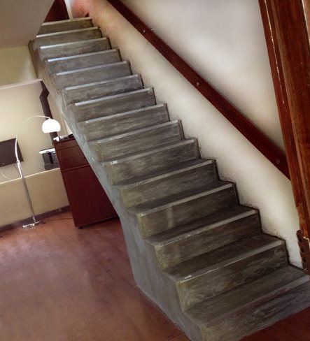 Escada - Casa Helena Barros Gomes