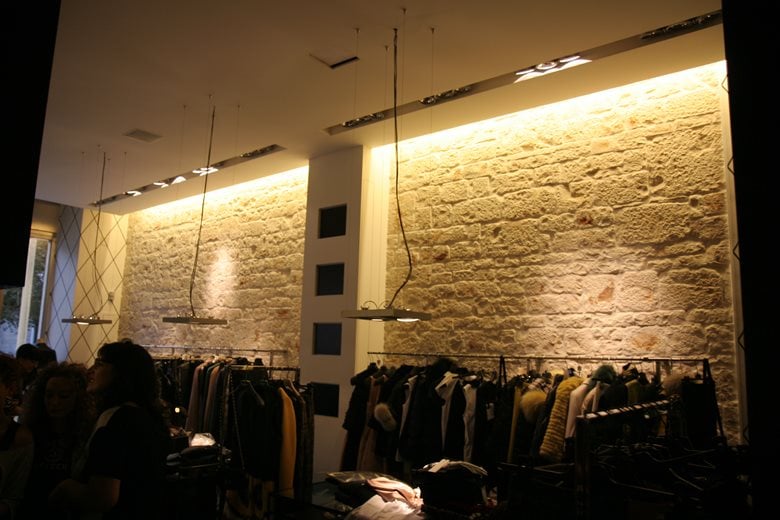 MB high fashion store 