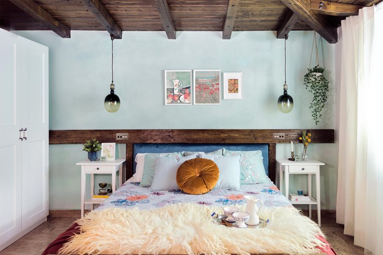 Bright & Organic Bedroom Design