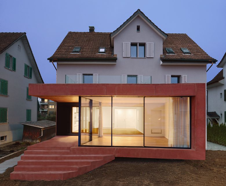 extension house CHE