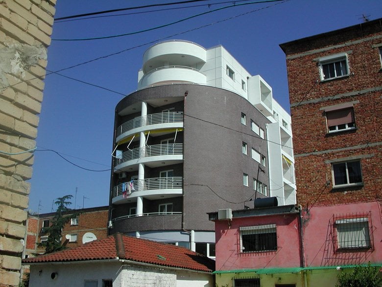 The residential building on Naim Frashëri Street