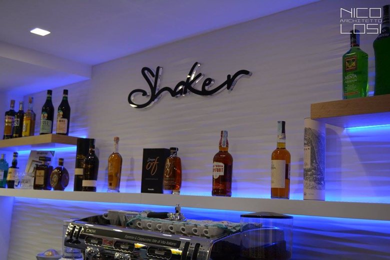 shaker bar
