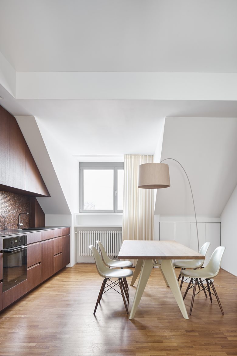 Attic apartment W 37