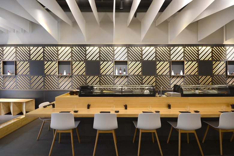Restaurante Japonés, Tokyo Sushi Gràcia | KOBFUJI Architects