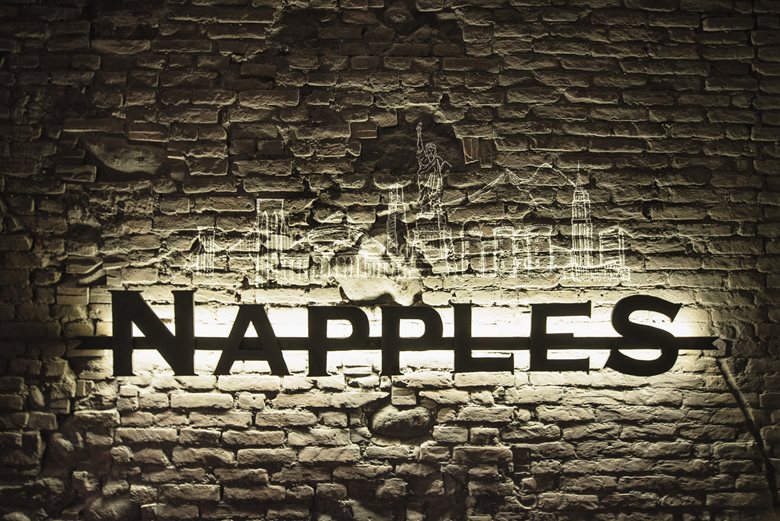 Napples 