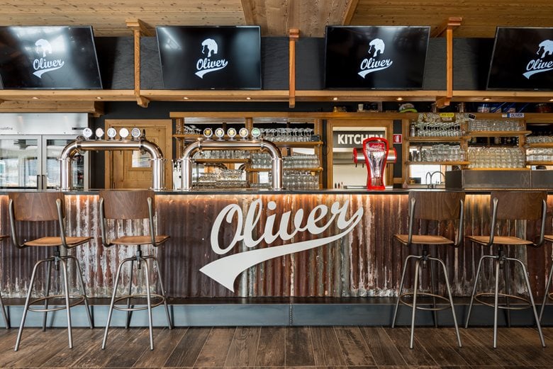 Oliver American Restaurant