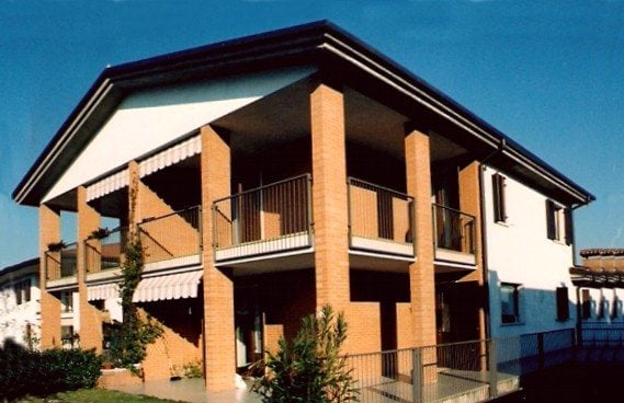 edificio di civile abitazione