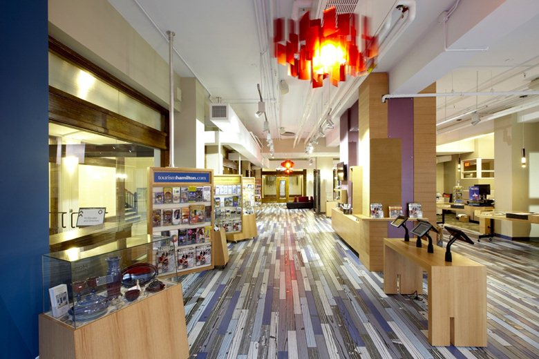 Tourism Hamilton Visitors Centre TCA / Thier + Curran Architects Inc.