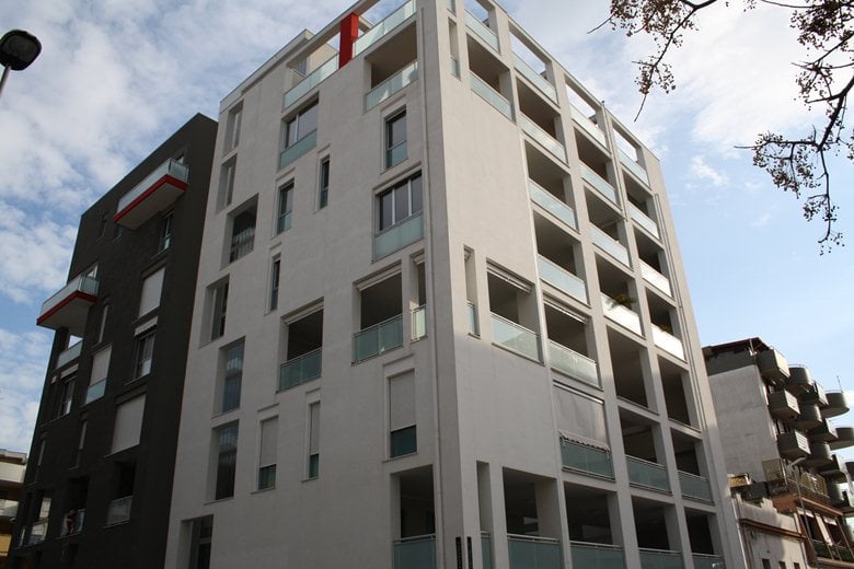 edificio residenziale a Bari in via Skanderbeg
