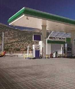 Stripe Gres petrol station