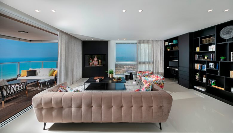 Design of a luxury apartment on the sea