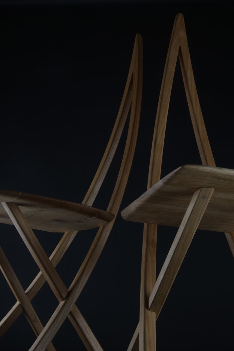 Chairs: "Ana" & co.- incredible lightness of the gravity 