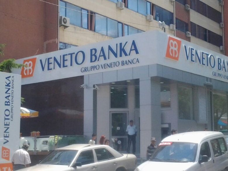 Veneto Banca Filiale Korca Albania Mca Architecture