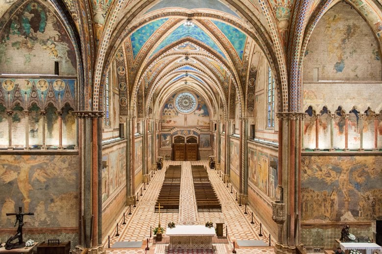 Nuova Luce per Basilica di San Francesco ad Assisi